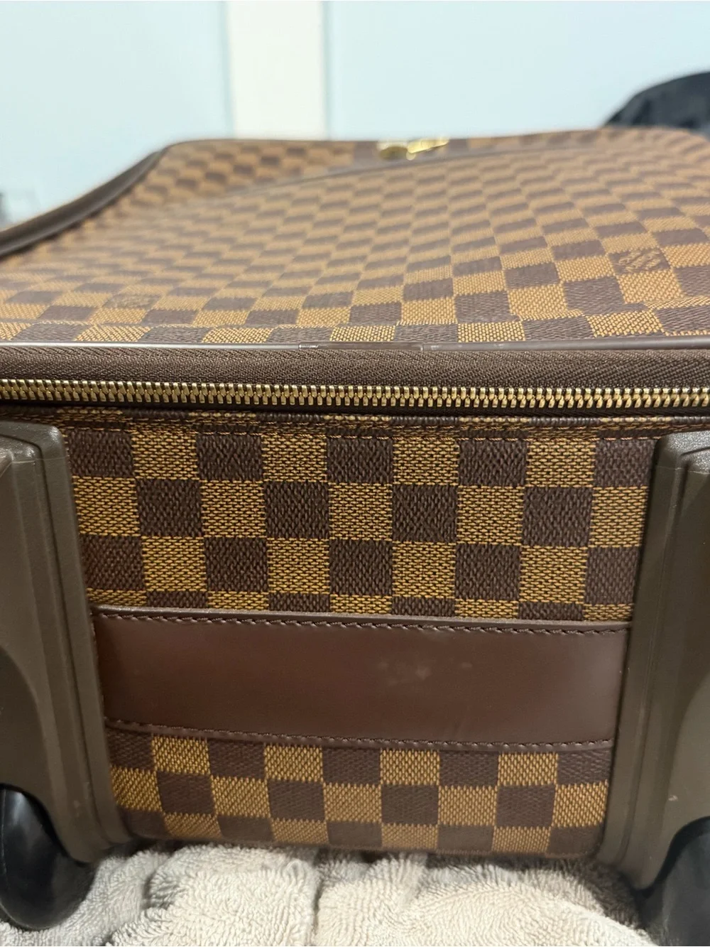 Louis Vuitton Brown Damier Carry on Luggage NEGOTIABLE